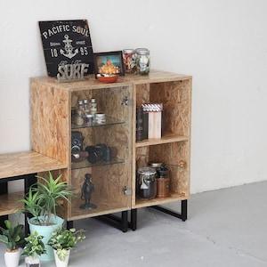 西海岸テイストのオープンラックの商品写真