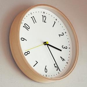文字が見やすい木製フレームのスイープ電波時計 レムノス[日本製]の商品写真