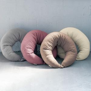 イブル・綿素材を使用したマルチクッションの商品写真