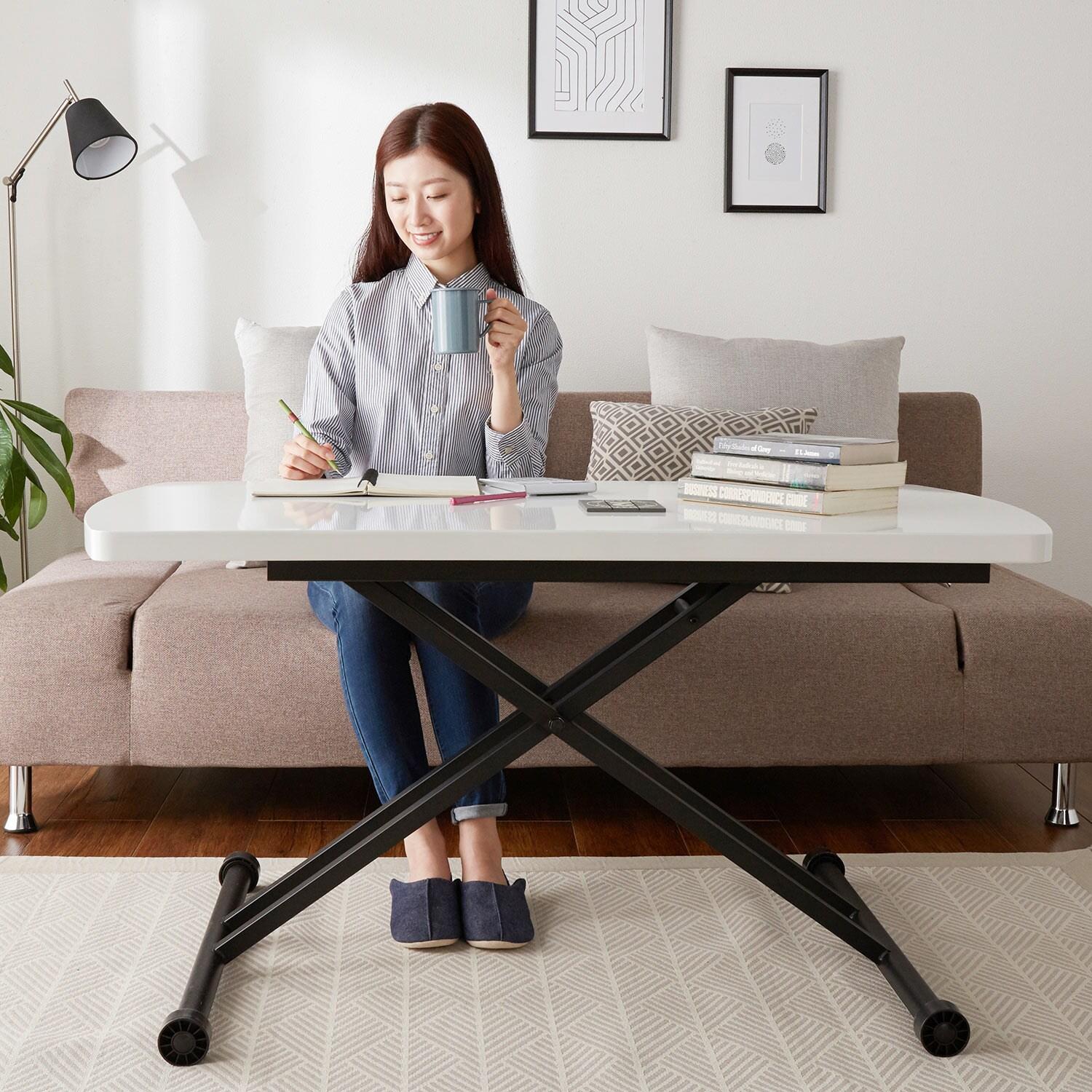 ホワイトモダンな昇降式テーブル <4人用>の商品写真