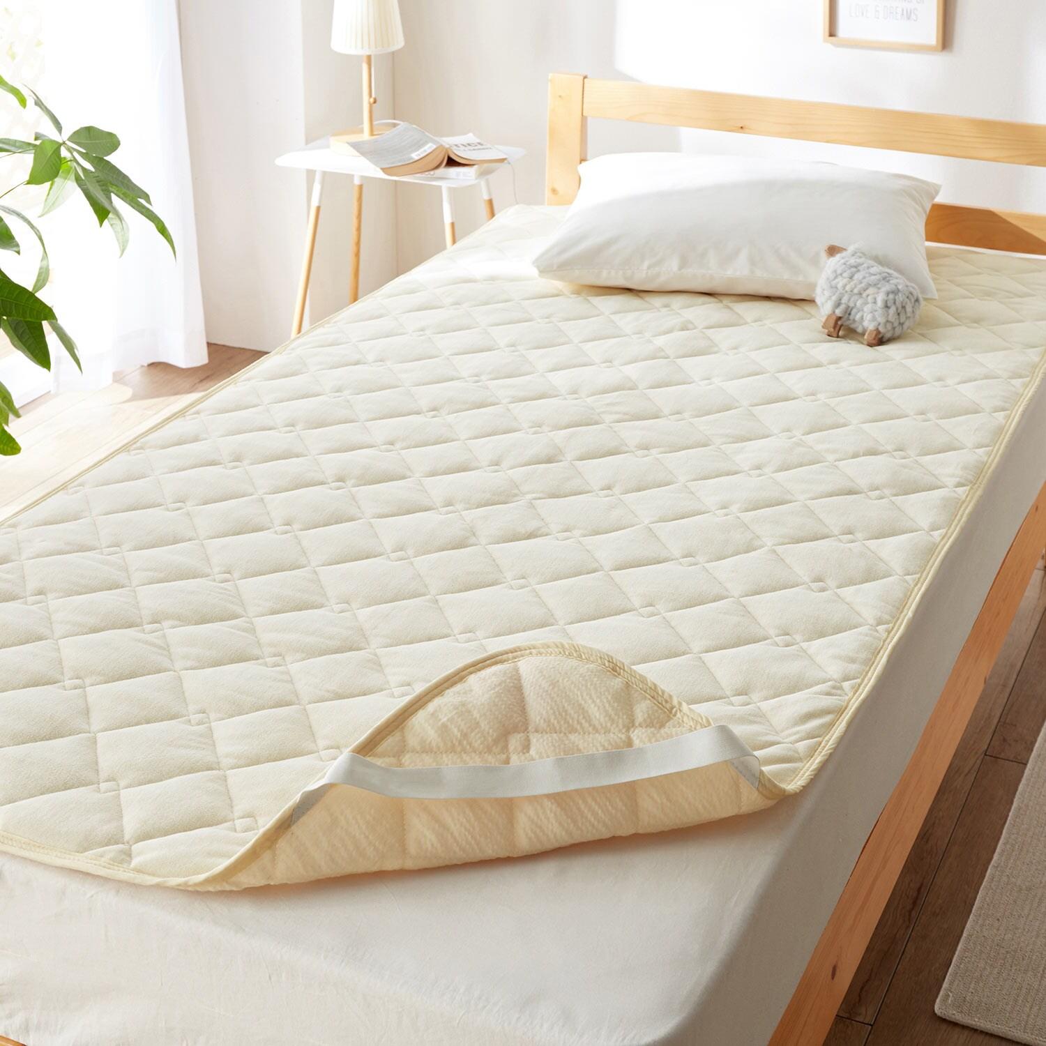 しじらとパイルの綿素材を使ったリバーシブル敷きパッドの商品写真