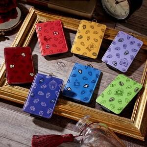 ディズニー ツイステッドワンダーランド ICカードケースの商品写真