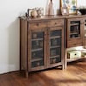 カバ材を使用した懐かしい風合いのキャビネットの商品写真