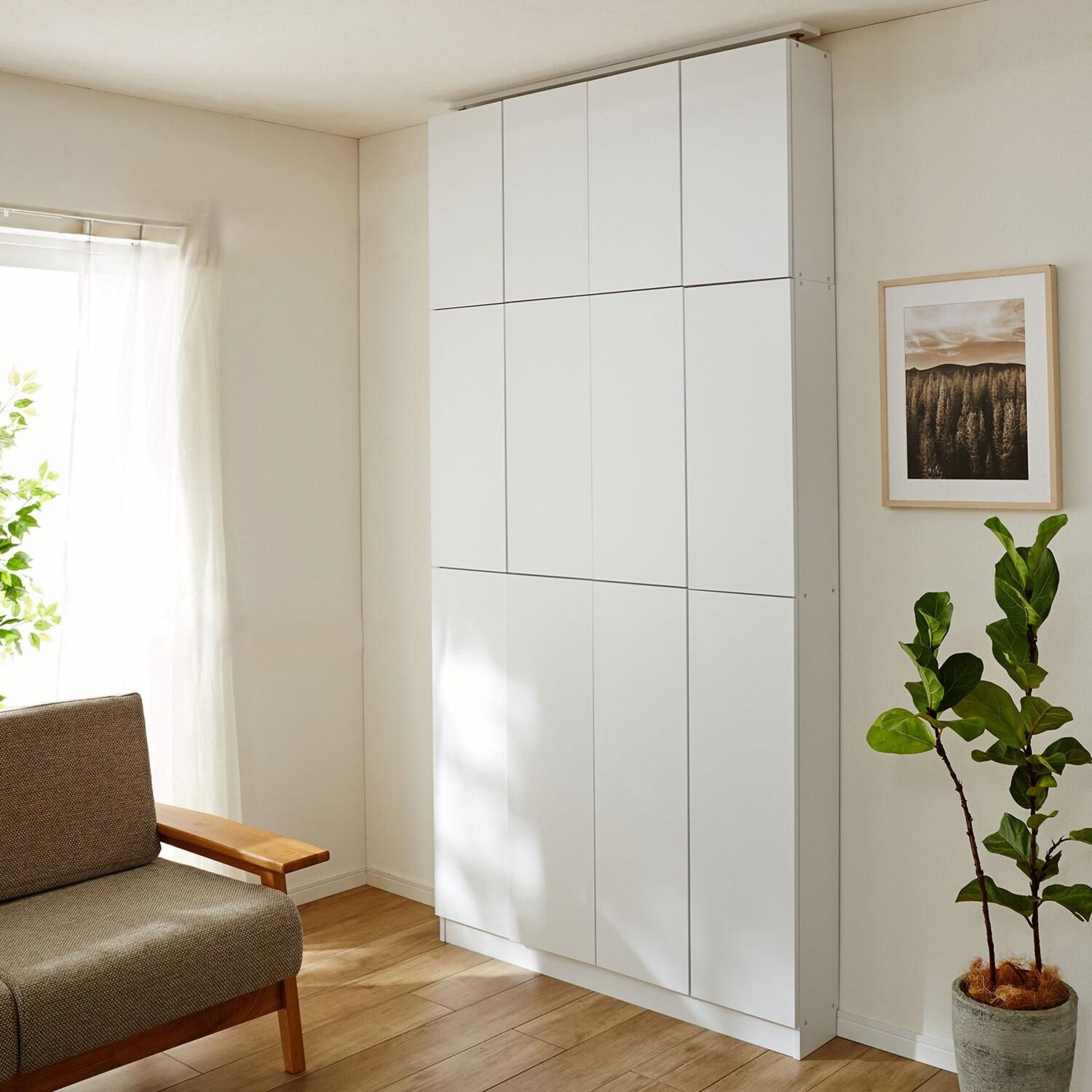 [日本製]棚板1cmピッチのプッシュ扉付き頑丈薄型収納本棚の商品写真