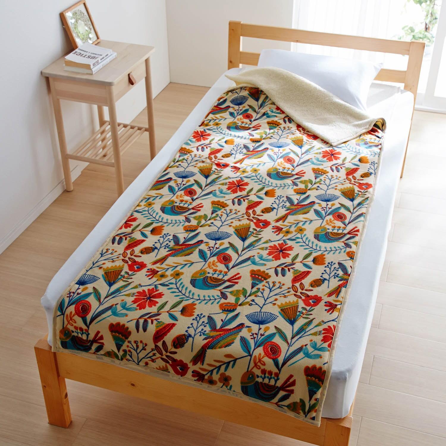 北欧調デザインの内側ボアもこもこあったかつつ毛布┣R┫の商品写真