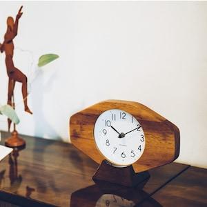 置き掛け兼用時計「ルゴタ」<約25.5×17cm>の商品写真