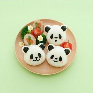 パンダの形のかわいいおにぎり型 おむすびパンダの商品写真