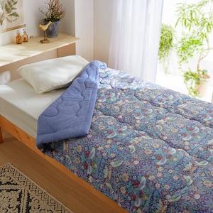 いちご泥棒柄の肌掛け布団の商品写真