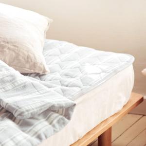 さらりとした綿サッカー素材の先染め敷きパッドの商品写真