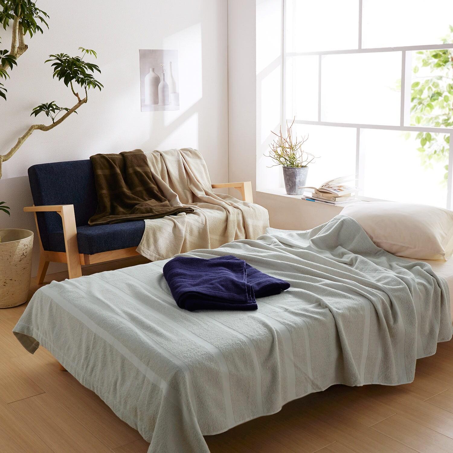 4色から選べる綿素材のタオルケットの商品写真