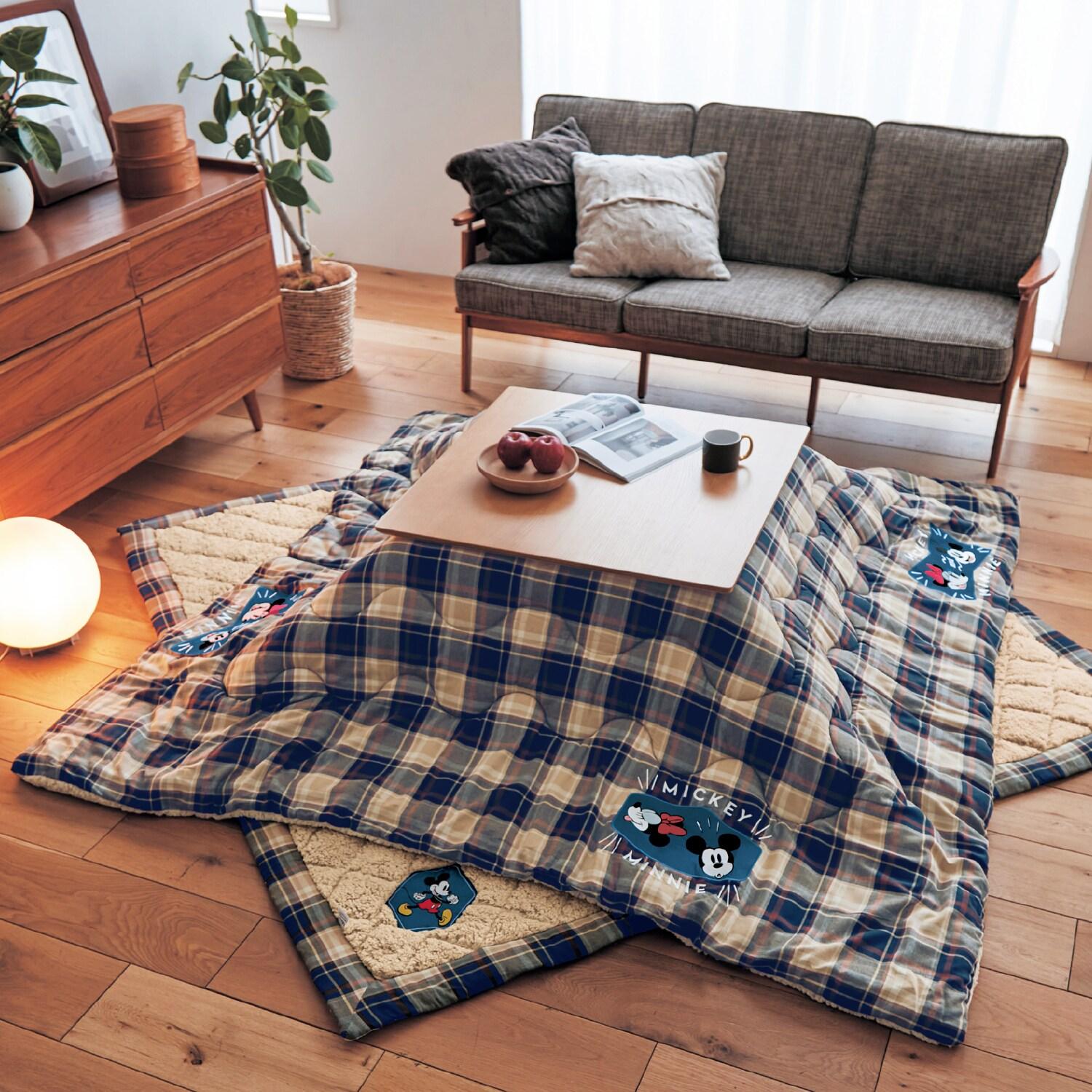 【ふっくらタイプ】先染めチェックのこたつ布団掛け敷きセット「ミッキー&ミニー」の商品写真