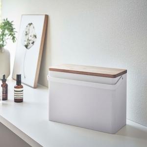 スチール製の救急箱の商品写真