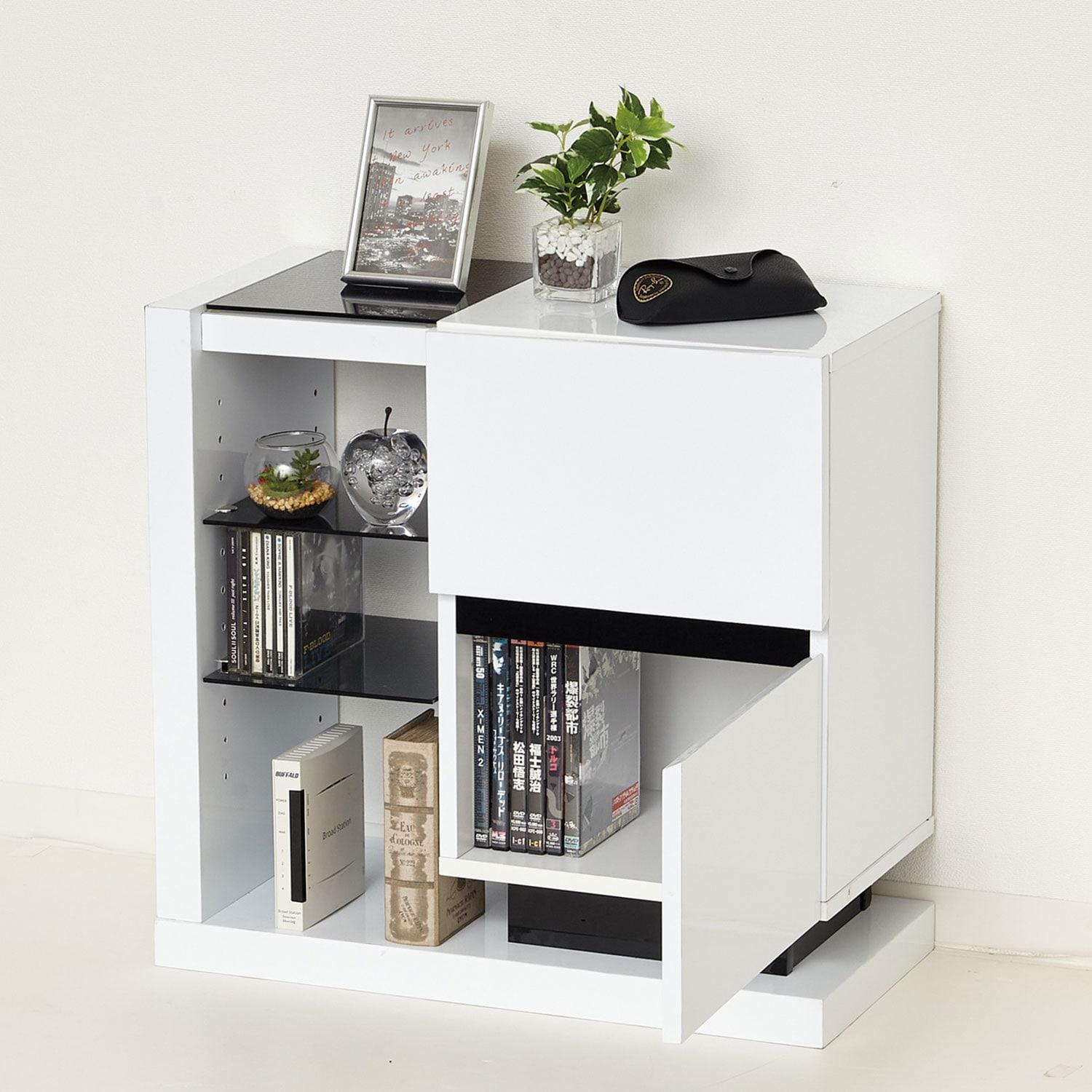 鏡面仕上げのモダンサイドキャビネットの商品写真