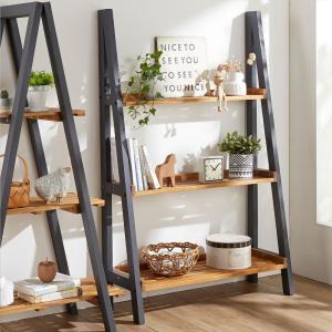 天然木のガーデンシェルフの商品写真