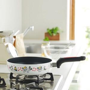 ちょっと深めのフライパン<22cm>「ミッキー&ミニー」の商品写真