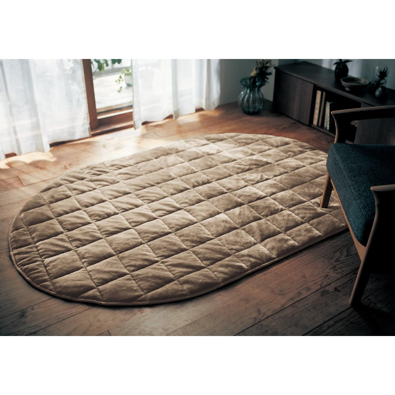 あったかなめらかなふんわりわた入り円形キルトラグ 【冬の人気No1シリーズ】の商品写真