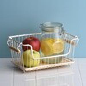 重ねられる取っ手付き小物収納バスケットの商品写真