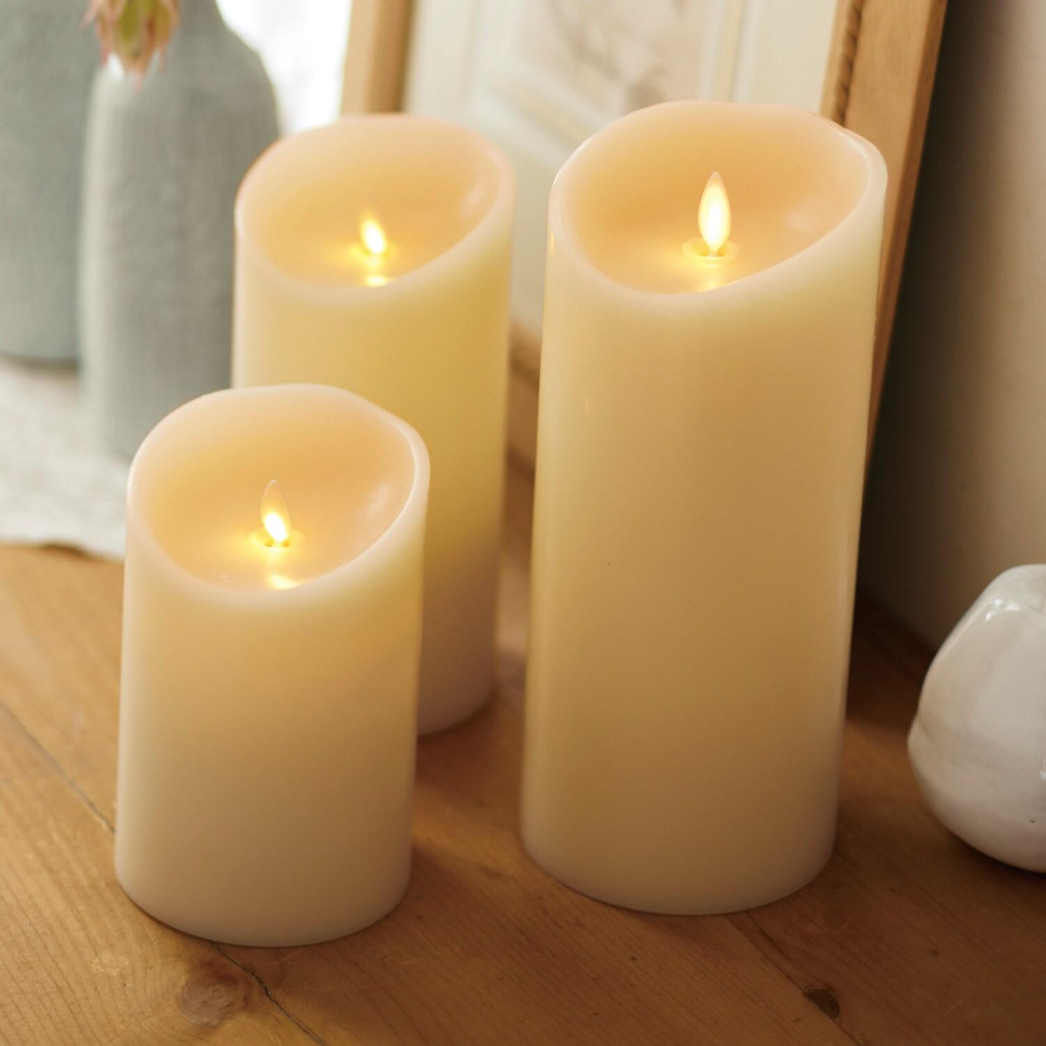 キャンドル型のLEDライトの商品写真