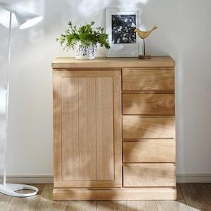 【北海道旭川産】ナラ材を贅沢に使用した開戸の板扉キャビネットの商品写真