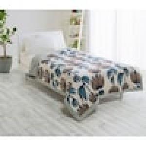 北欧デザインの中わた入り毛布の商品写真