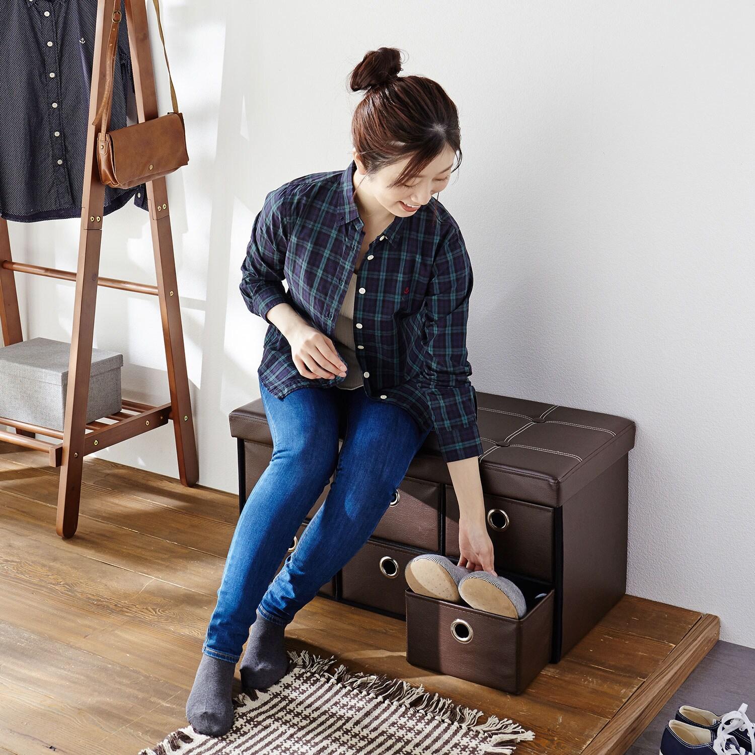 合皮の引出し付き収納ベンチの商品写真