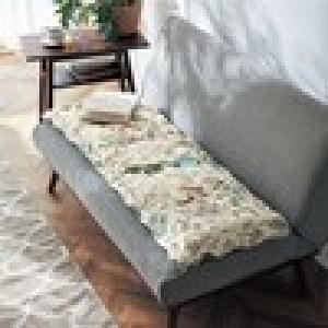 綿素材を使ったスカラップ仕様のシートクッション「くまのプーさん」の商品写真