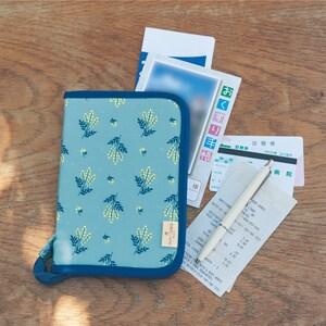 お薬手帳ケース「ミニラボ」の商品写真