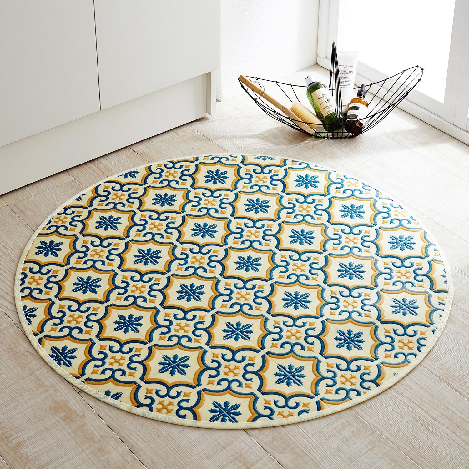 異国情緒あふれる拭けるずれにくいフロアマットの商品写真