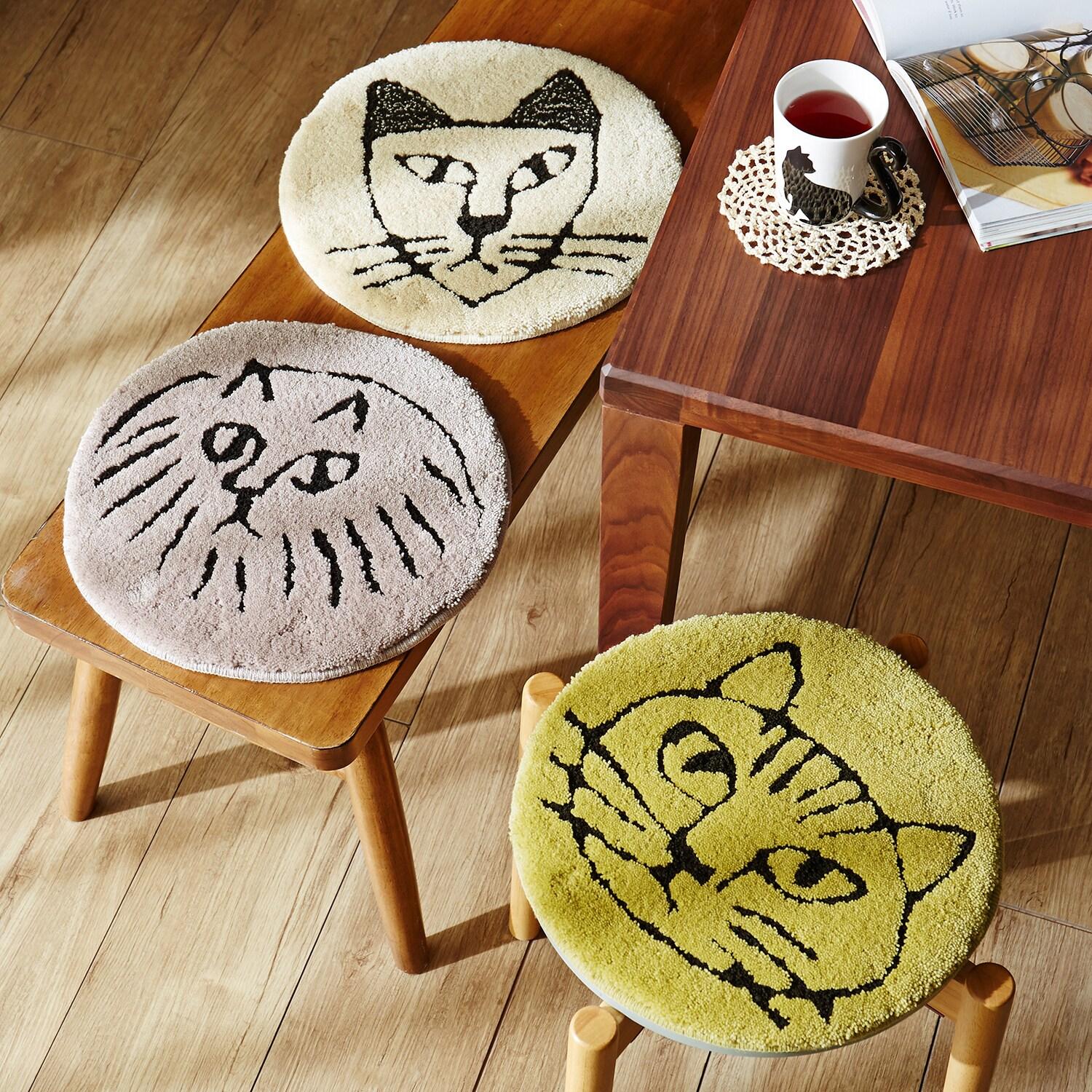 ふわふわチェアパッド(スケッチねこたち)[日本製]の商品写真