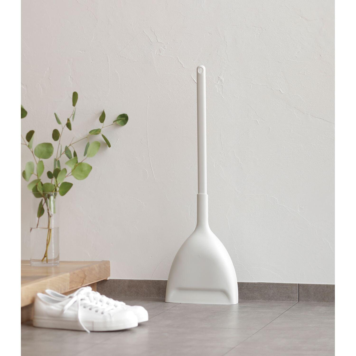 出しておいてもおしゃれなちりとり付きほうきの商品写真