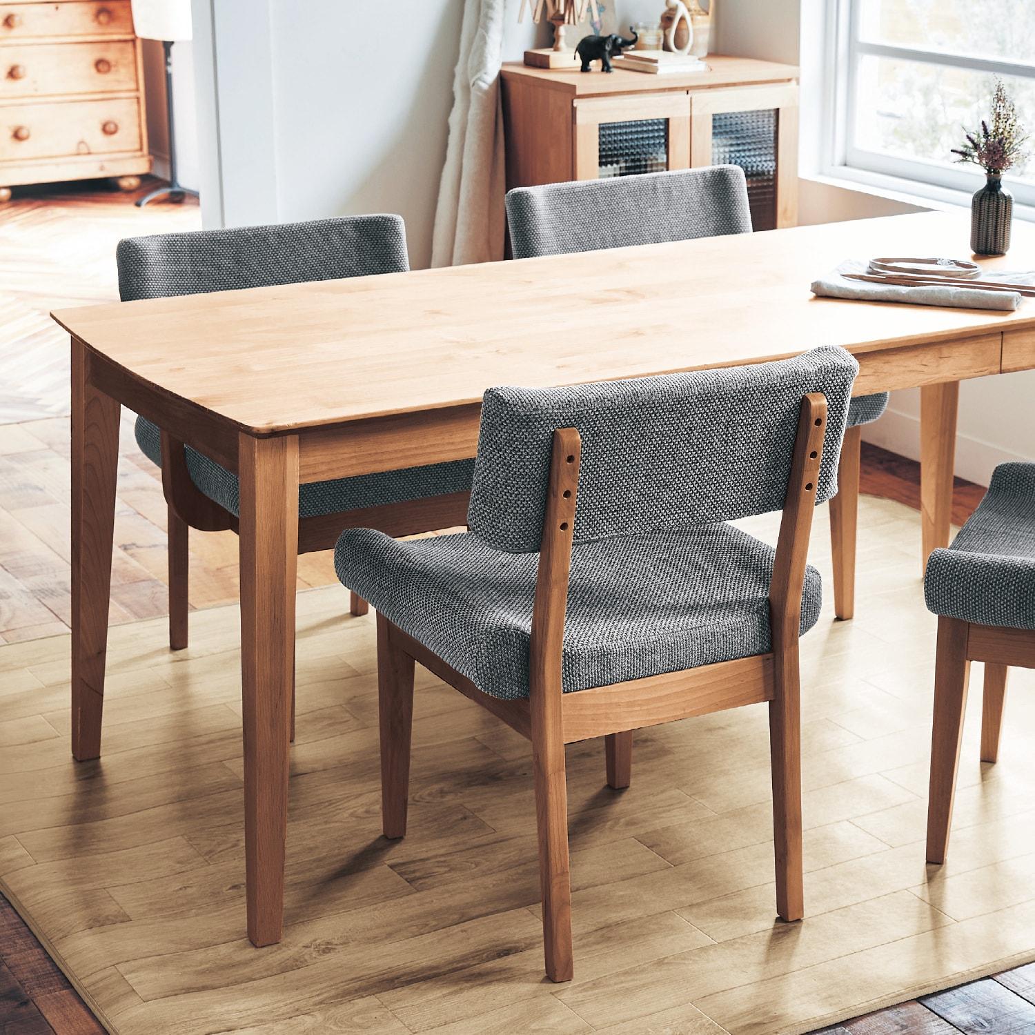 あたたかみのあるアルダー材の引出し付きダイニングテーブル <長方形(特大)のみ>の商品写真