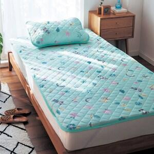 接触冷感のひんやり枕パッド&敷きパッドセット「ミッキー&フレンズ」の商品写真