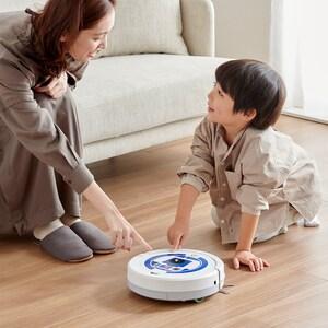 踊るように掃除をしてくれるロボットクリーナー「スター・ウォーズ」の商品写真