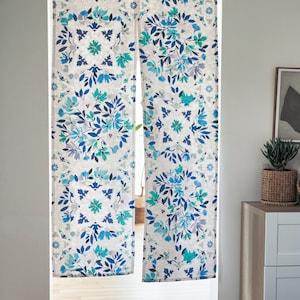 エレガントな両面プリントのれん(オーナメントフラワー)の商品写真