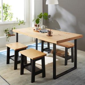 国産ひのきを使用した明るい風合いのダイニングテーブル <4人用>の商品写真