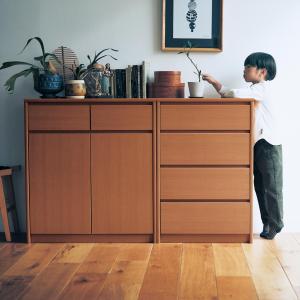 角にまるみをつけたリビングキャビネットの商品写真