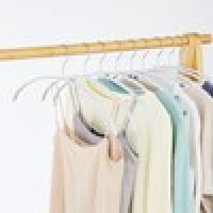 アーチ形状でズレ落ちにくい衣類ハンガー9本セットの商品写真