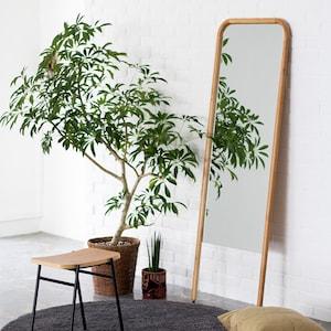 オーク材の立てかけミラーの商品写真