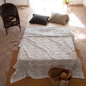 綿素材を使ったマルチカバー・ソファーカバーの商品写真