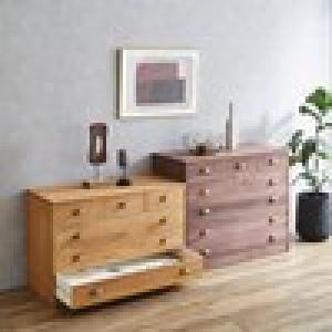 オイル仕上げの隠しキャスター付き総桐チェストの商品写真