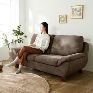 ふっくらとした座り心地のカバーリングソファーの商品写真