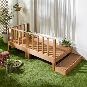 耐久性に優れた人工木ウッドデッキの商品写真