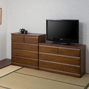 クローゼット中にもぴったりの桐チェストの商品写真