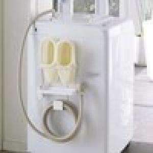 トレー付き洗濯機横マグネットバスブーツ&ホースホルダーの商品写真