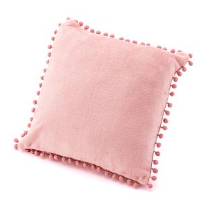 Mont Chaletベルベット調ポンポンつきクッションの商品写真