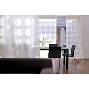 立体感のあるサークル柄のレースカーテン