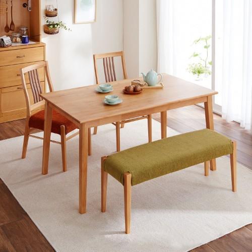 アルダー材のダイニングテーブル<4人用>の商品写真