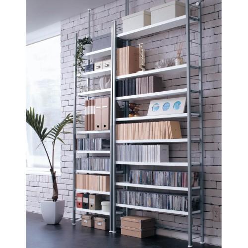 薄型突っ張り本棚の商品写真