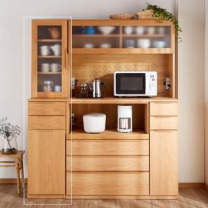 オーク材のキッチンキャビネット