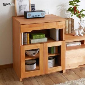 アルダー材のキャビネットの商品写真